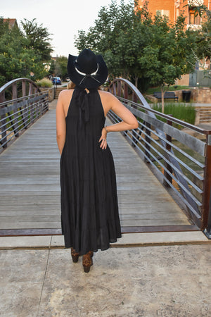 Sleeveless Tiered Dress Maxi Black