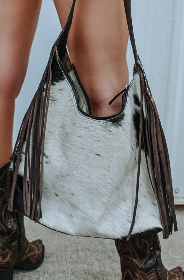 Animal shoulder Handbag with fringe